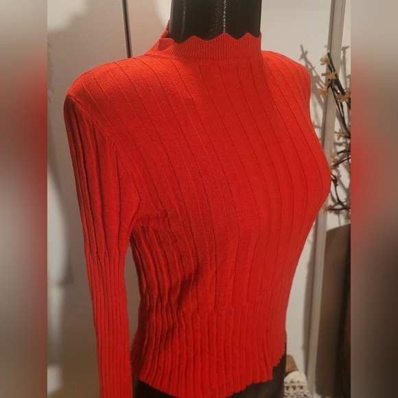 Brave Soul London Red Mock Crew Long Sleeve Top M - Picture 2 of 7